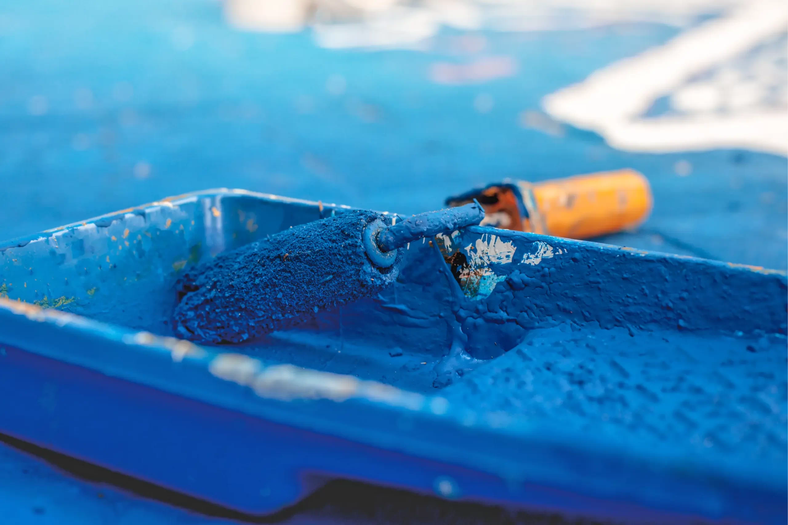 Como pintar una piscina paso a paso scaled